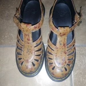 Dr Martens Sandals